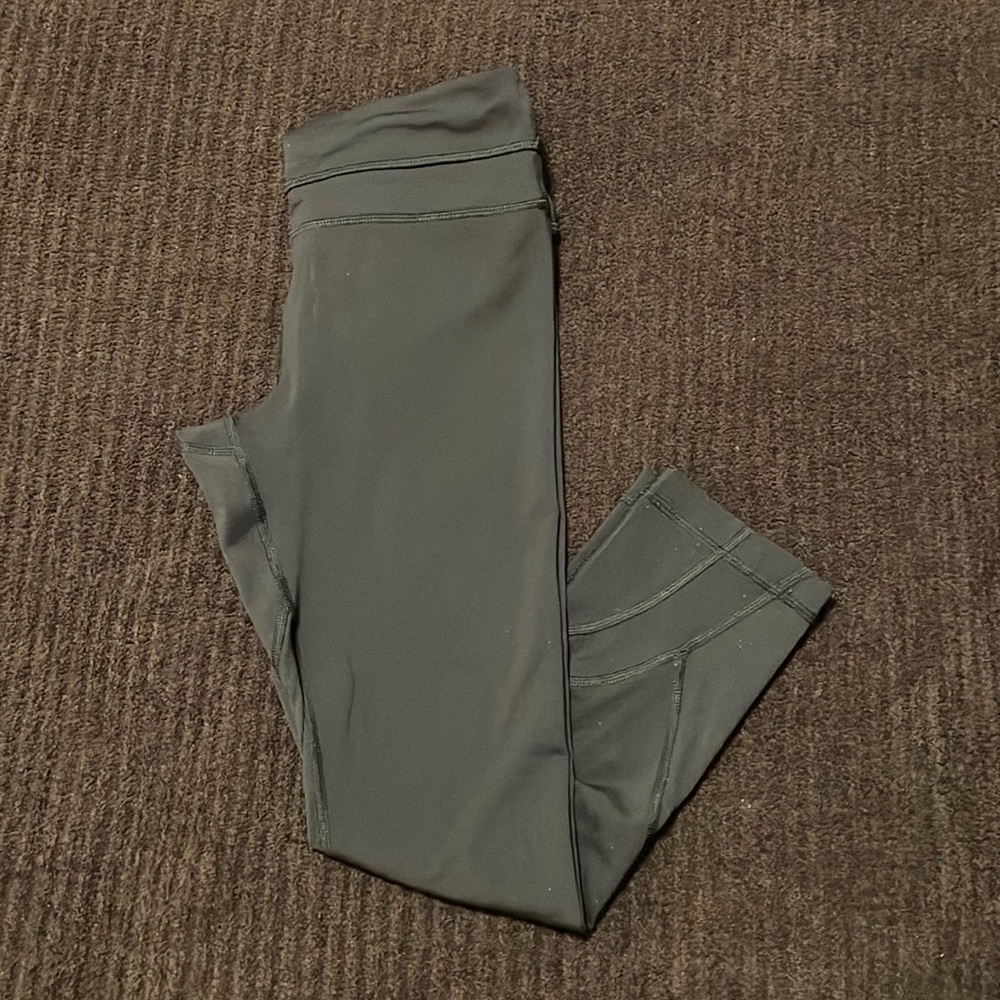 lululemon women’s leggings cropped